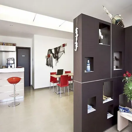 Apartmanhotel Blu Modicamare 4*