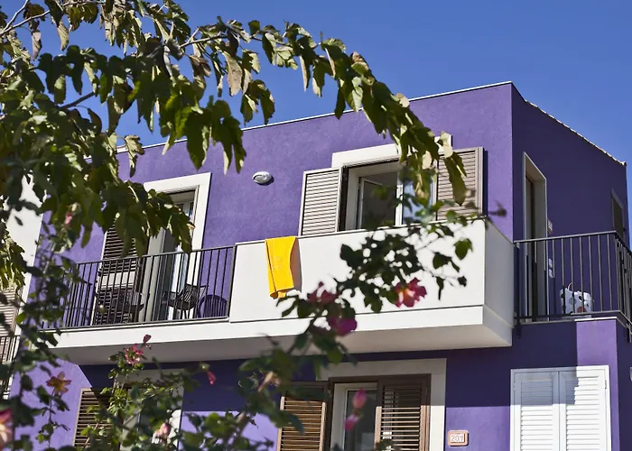 Blu Modicamare Apart Otel 4*