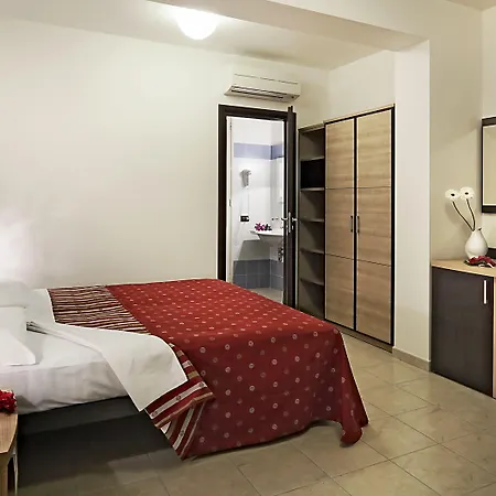 Blu Modicamare 4*