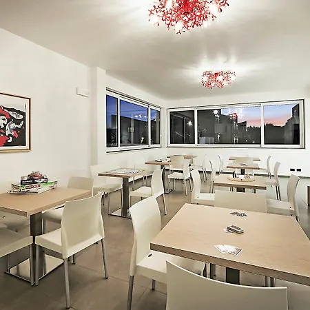 Blu Modicamare Aparthotel 4*